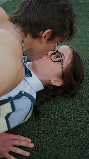 Meu Meio-Irmão Descobriu Meu Segredo Sujo (Dublado) 10Episódio