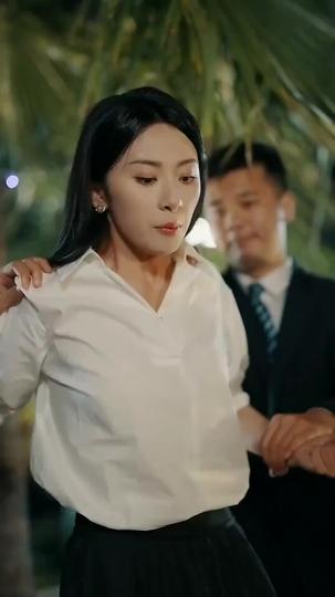 Satu Hati di Tengah Badai Episode 11