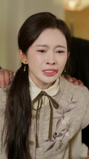 逃婚進山，撿個神仙老公 第10集