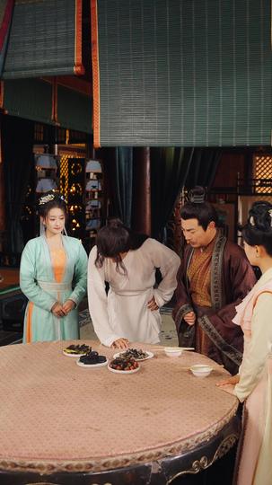 穿越古代被女帝倒追 第3集