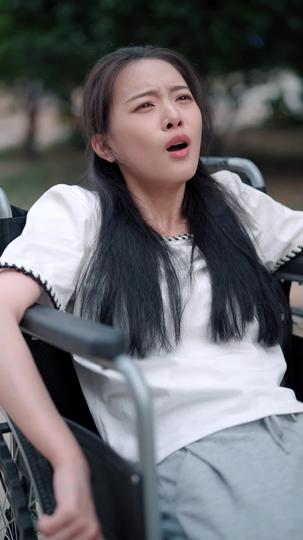 老婆瘫痪后,我绝症了 第9集