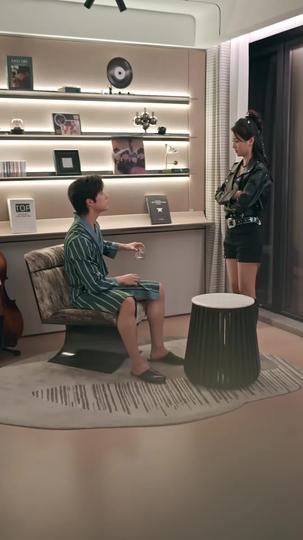 The Rebel Girl Was Actually My Mom Episode 10