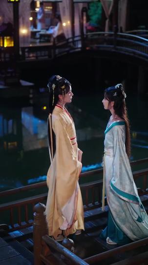 Renací para alejarme, pero ahora me persigues (Doblado)  Episodio 7