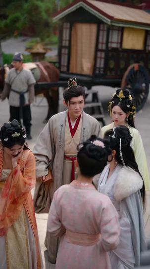 Crown of Her Own Making: Rewritten in Blood and Silk Episode 6