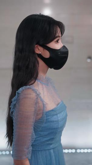 网恋翻车后我成了顶流 第11集