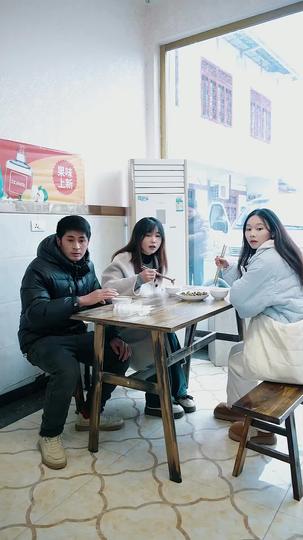 Di Balik Topeng Sang Pejuang Episode 3