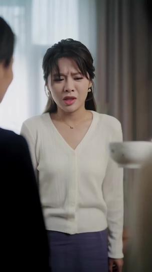 Vengeance in Velvet Episode 9