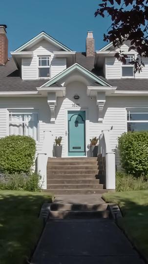 Fly Me Away My Captain Husband Episode 1