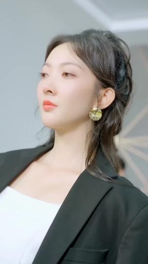 Emily, Cintai Aku Lagi Episode 10