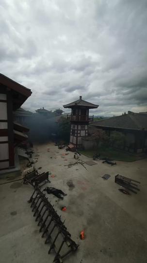 Mawar di Medan Perang (Sulih Suara) Episode 1