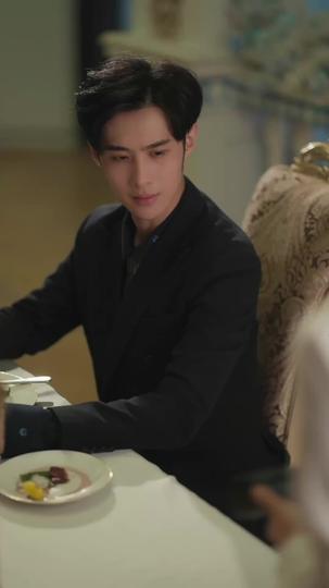 I'm the Queen, You're the Joke Episode 7