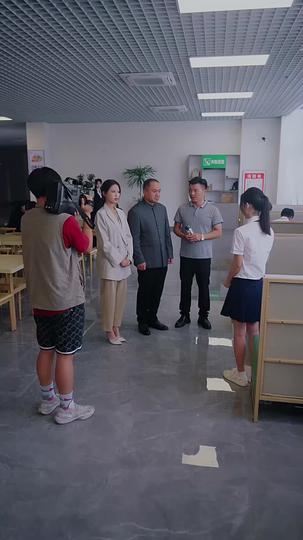 Cahaya di Tengah Kebaikan Episode 9