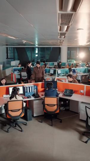 被裁后，公司天塌了 第8集