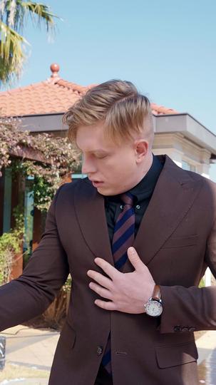 Trapped in the Billionaire's Golden Cage Episode 9