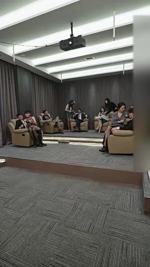 The World Shall Tremble Before Hades Episode 2