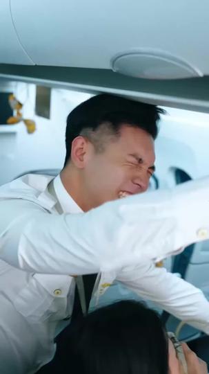 Crisis at 30,000 Feet: Engine on Fire, Kid in Command Episode 4