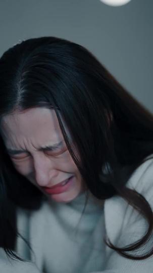 Noch einmal mit meiner Bestie schlafen lassen 2Folgen