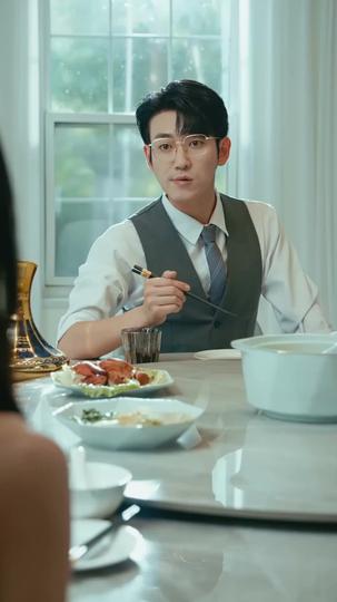 Between Brothers, Between Lies Episode 7