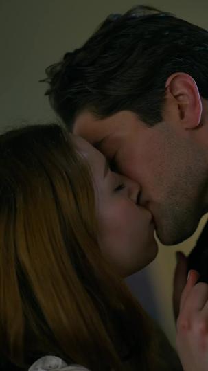 My Vampire Husband Wants to Bite Me Every Night Episode 9