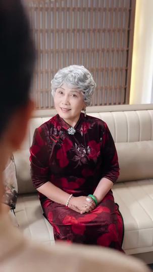 The Queen Behind the Scorn Episode 6