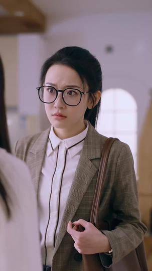 Oops! Mr. Lawson Got the Wrong Girl(DUBBED) Episode 5