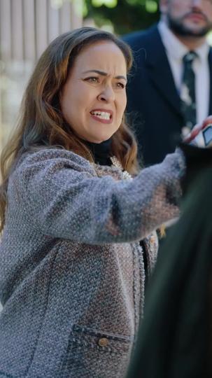 Fugindo à Máfia, Me Caso com Um Bilionário Sem-teto 5Episódio