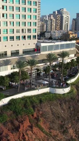 L'Accordo con il Donatore Miliardario Episodio 4