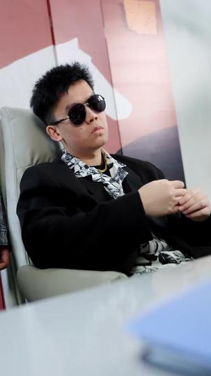 Guess Again, Gold Digger Episode 8