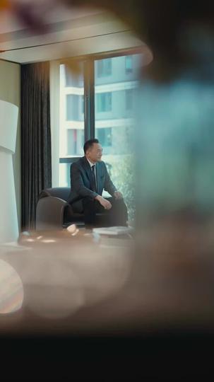 Ho chiuso con voi sette Episodio 1