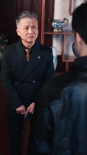 Ice in His Veins, Death in His Hands (DUBBED) Episode 10