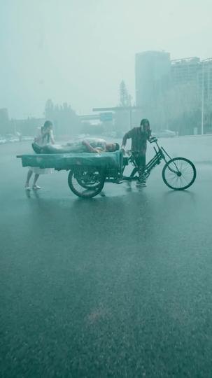  Penguasa Berdarah Bertangan Besi Episode 8