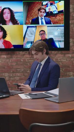 Seduced by My Childhood Sweetheart Episode 7