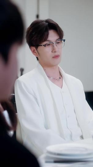 月光洒下离人巷 第3集