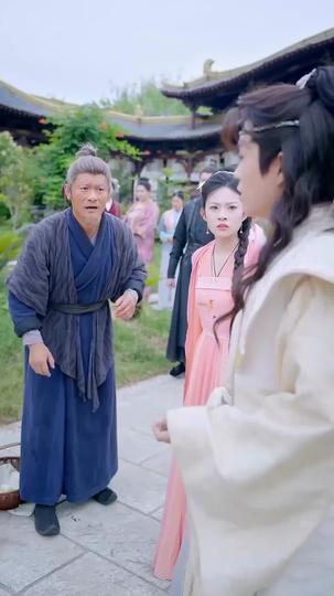 Luka Lama di Balik Gerbang Istana Episode 11