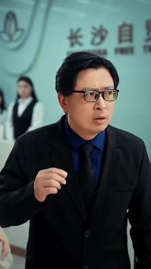 Takhta Sang Ibu Mertua Episode 9