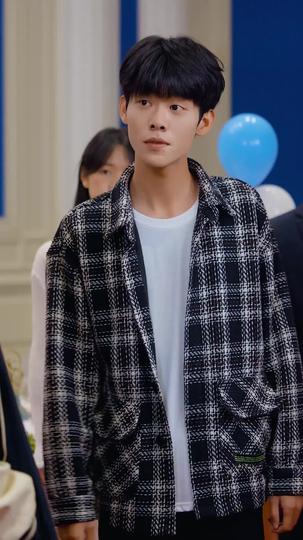 Tras el renacimiento: Fuera de tu dominio Episodio 10