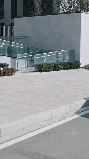 Surviving a Romantic Novel Episode 7