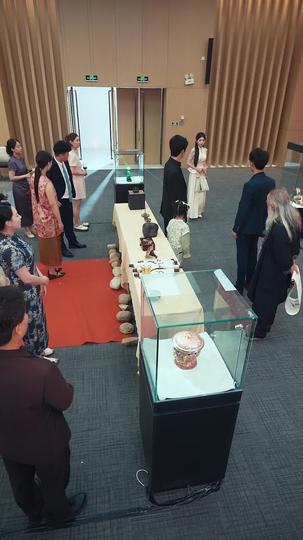 別惹那個擺爛爹，他閨女有通天籙 第11集