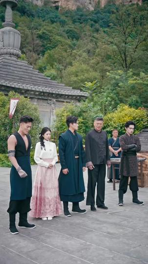 When He Lifts the Hammer Episode 11