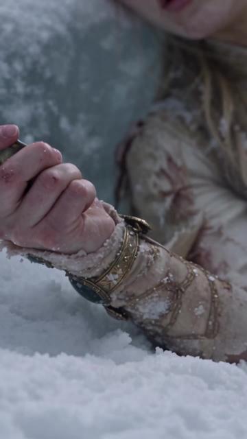 Left to Freeze, Claimed by the Dragon King Ep. 4