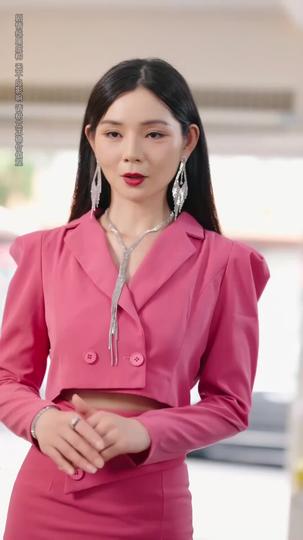 Mop in Hand, World at My Feet Episode 5