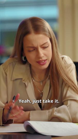 After the Divorce, the Heiress Takes It All Episode 6