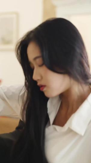 Behind Her Smile Episode 5