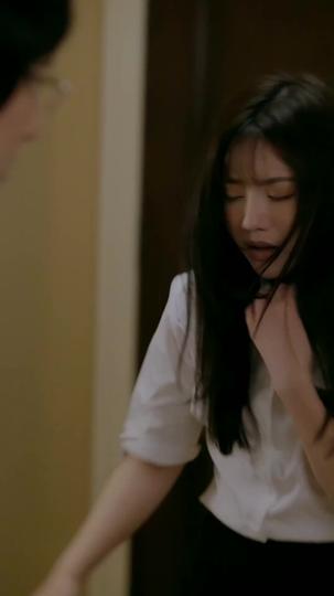 Ríndete al Amor Episodio 6