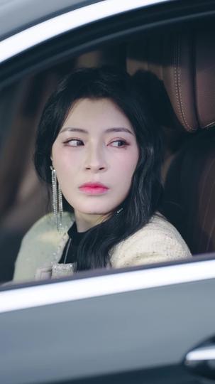 Fueled by Betrayal, She Left Them in Ashes Episode 2