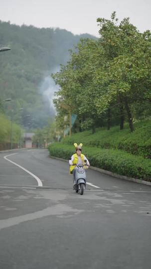 我在三界送外卖 第3集