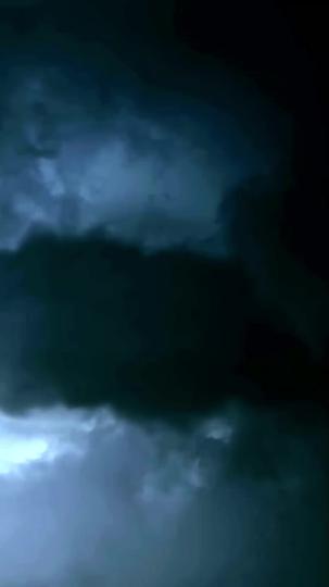 To Love and Be Destroyed Episode 1