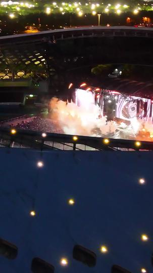 巅峰巨星,一曲封神 第4集