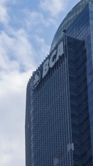 My Poor Husband is the Real Boss Episode 1