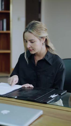 Help! I’m Falling In Love With My Rude CEO Episode 9